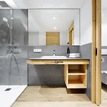 Schwarzenbach - & Rooftop Pool *
