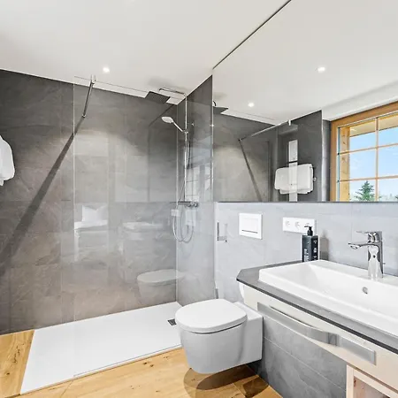 Schwarzenbach - & Rooftop Pool Feldberg (Baden-Wurttemberg)