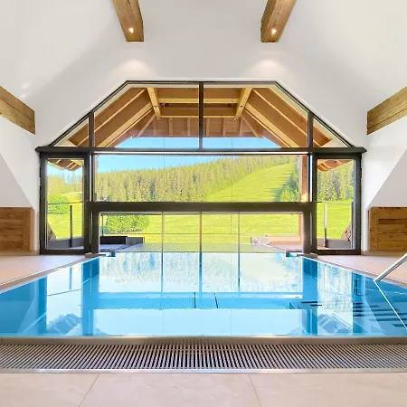 Appartement Schwarzenbach - Apartments&rooftop Pool *