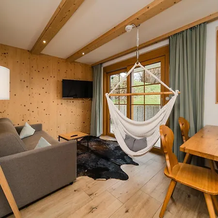 Schwarzenbach - & Rooftop Pool *